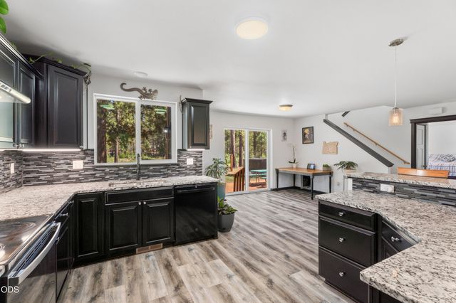 53770 Boundary Road, La Pine, OR 97739