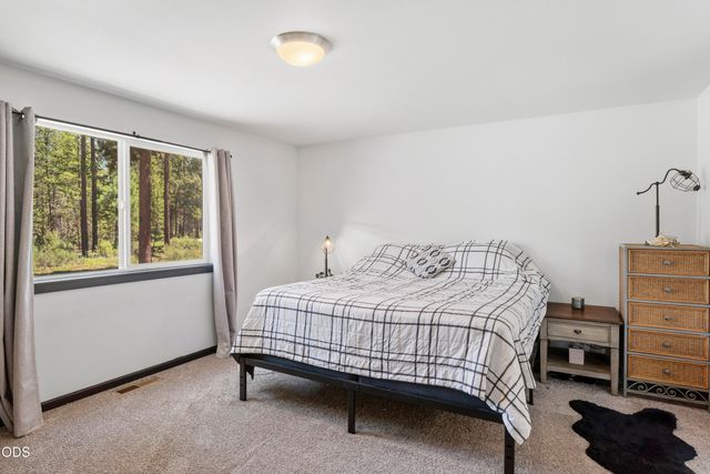 53770 Boundary Road, La Pine, OR 97739