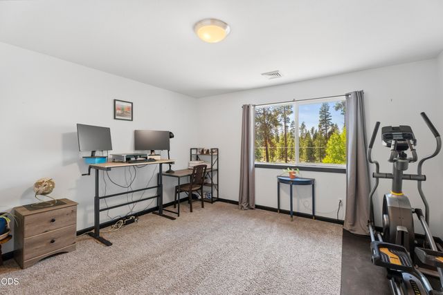 53770 Boundary Road, La Pine, OR 97739