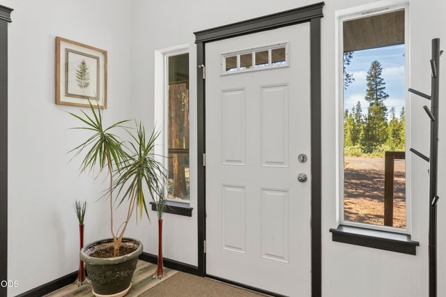 53770 Boundary Road, La Pine, OR 97739