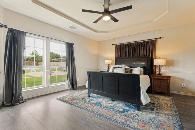 1635 Desert Hills Drive, Fort Worth, TX 76052