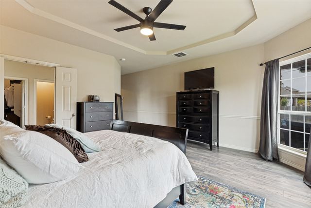 1635 Desert Hills Drive, Fort Worth, TX 76052