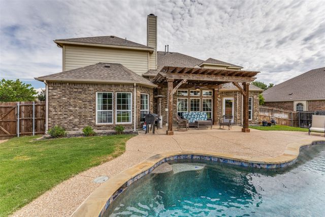 1635 Desert Hills Drive, Fort Worth, TX 76052