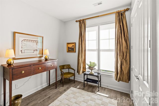 5425 Closeburn Road 215, Charlotte, NC 28210