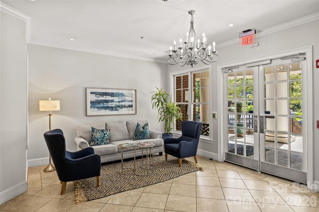 5425 Closeburn Road 215, Charlotte, NC 28210