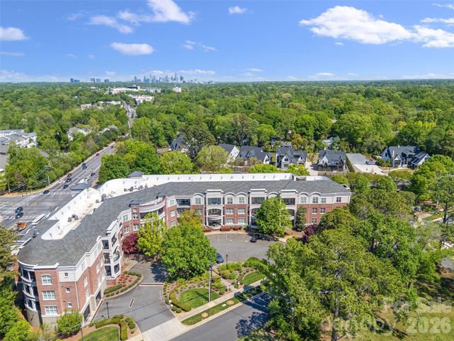 5425 Closeburn Road 215, Charlotte, NC 28210