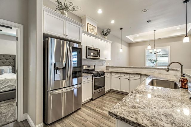 635 St Julien Drive, Madera, CA 93637