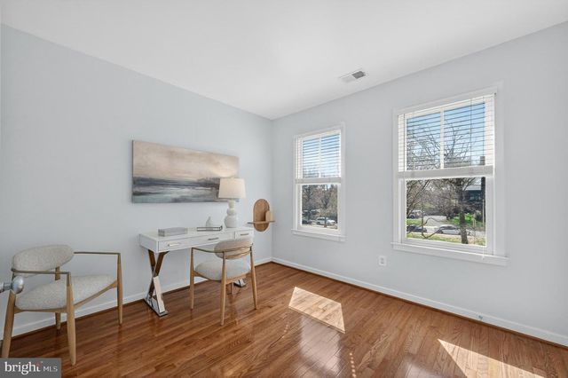 2741 11TH ST N, Arlington, VA 22201