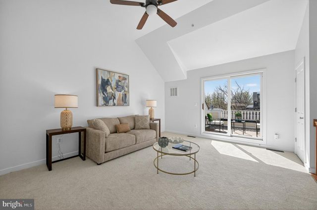 2741 11TH ST N, Arlington, VA 22201