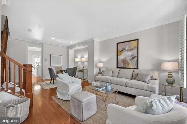 2741 11TH ST N, Arlington, VA 22201