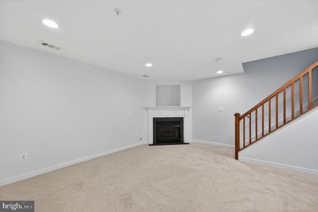 2741 11TH ST N, Arlington, VA 22201