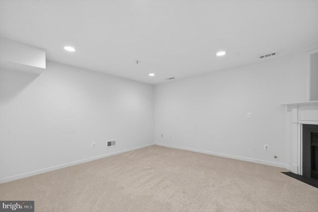 2741 11TH ST N, Arlington, VA 22201