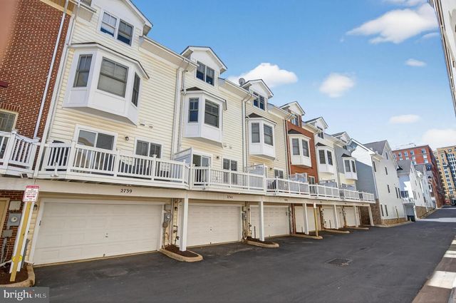 2741 11TH ST N, Arlington, VA 22201