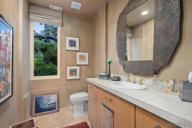 367 Pine Needles Dr, Del Mar, CA 92014