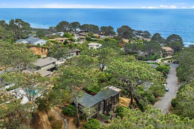 367 Pine Needles Dr, Del Mar, CA 92014