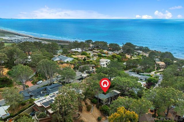 367 Pine Needles Dr, Del Mar, CA 92014