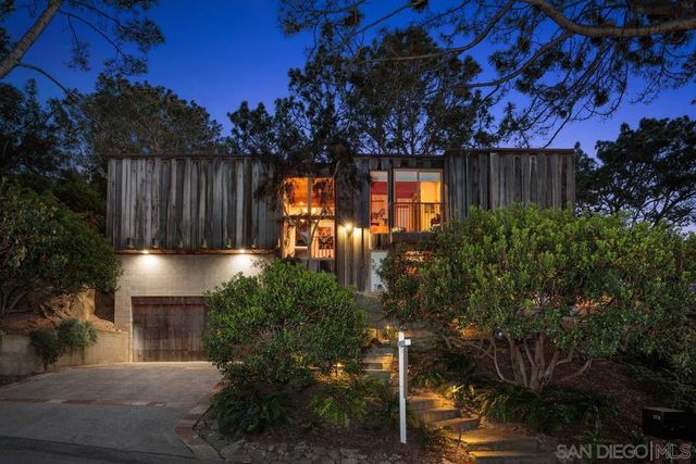 367 Pine Needles Dr, Del Mar, CA 92014