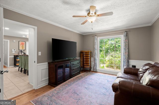 4977 Kings Wood Drive NE, Roswell, GA 30075