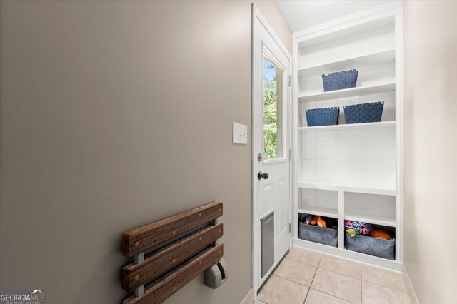 4977 Kings Wood Drive NE, Roswell, GA 30075
