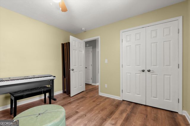 4977 Kings Wood Drive NE, Roswell, GA 30075