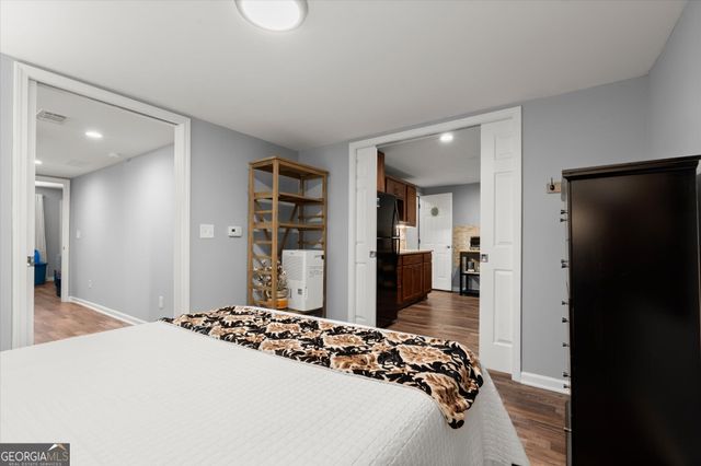 4977 Kings Wood Drive NE, Roswell, GA 30075