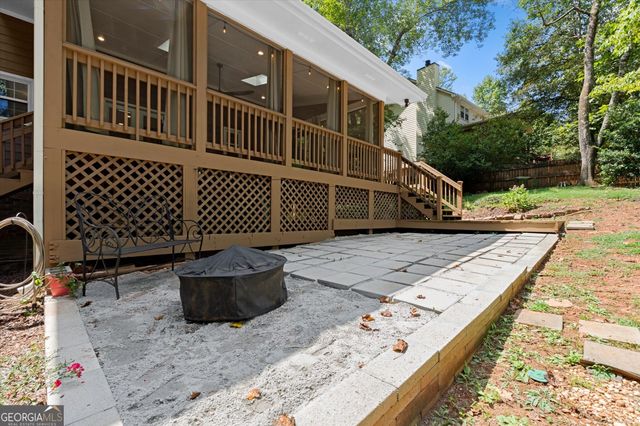 4977 Kings Wood Drive NE, Roswell, GA 30075