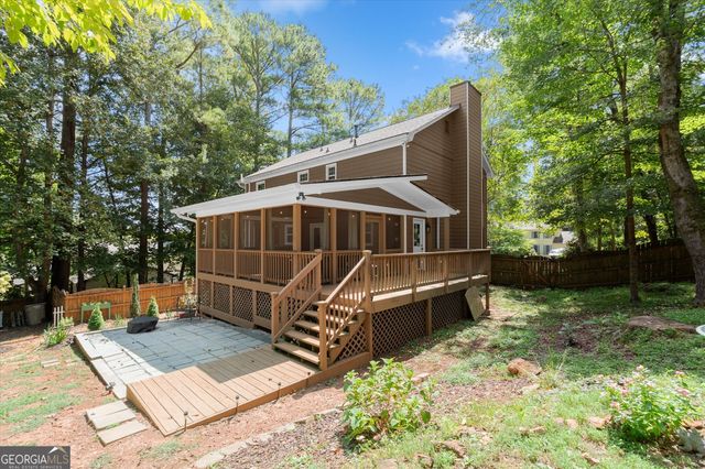 4977 Kings Wood Drive NE, Roswell, GA 30075