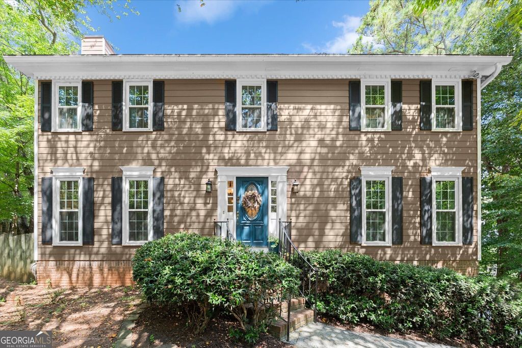 4977 Kings Wood Drive NE, Roswell, GA 30075