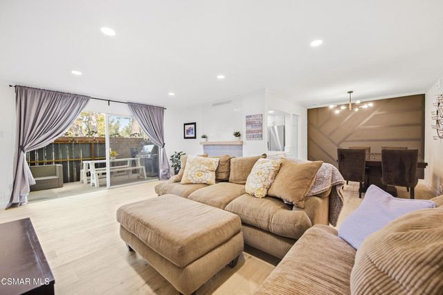 31584 Agoura Road 5, Westlake Village, CA 91361