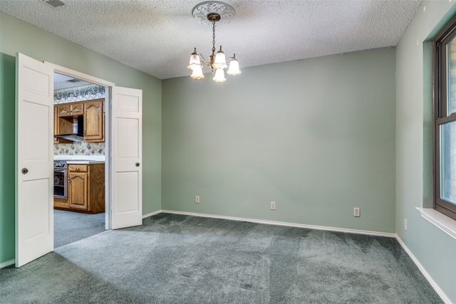 5547 Woodland Hills Drive, Denton, TX 76208