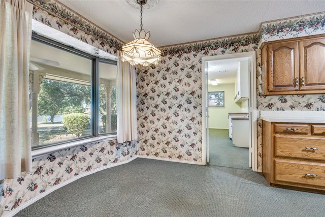 5547 Woodland Hills Drive, Denton, TX 76208