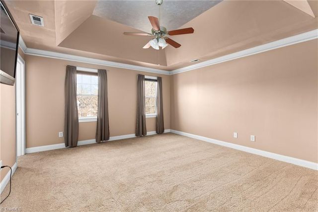 1051 Gregory Way Drive, Kernersville, NC 27284