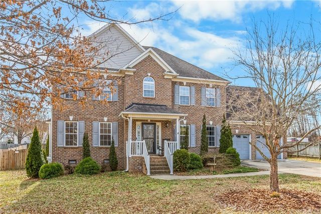 1051 Gregory Way Drive, Kernersville, NC 27284