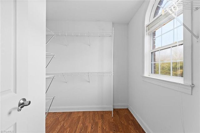 1051 Gregory Way Drive, Kernersville, NC 27284