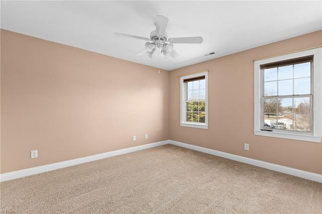 1051 Gregory Way Drive, Kernersville, NC 27284