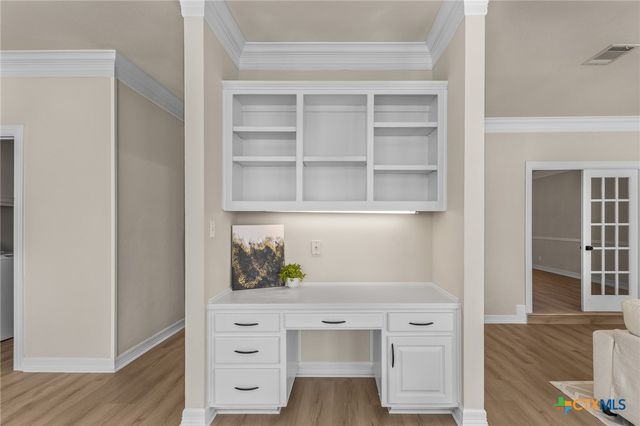 5901 Round Table Cove, Austin, TX 78746