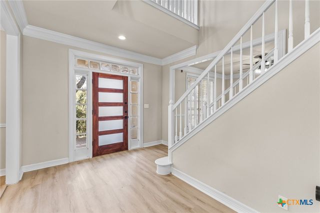 5901 Round Table Cove, Austin, TX 78746