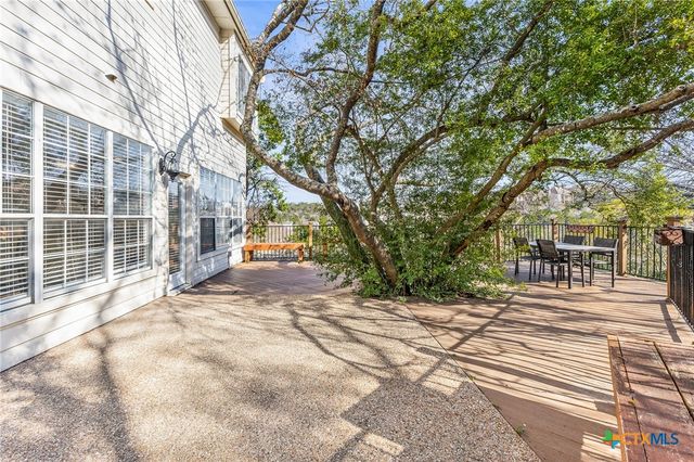 5901 Round Table Cove, Austin, TX 78746