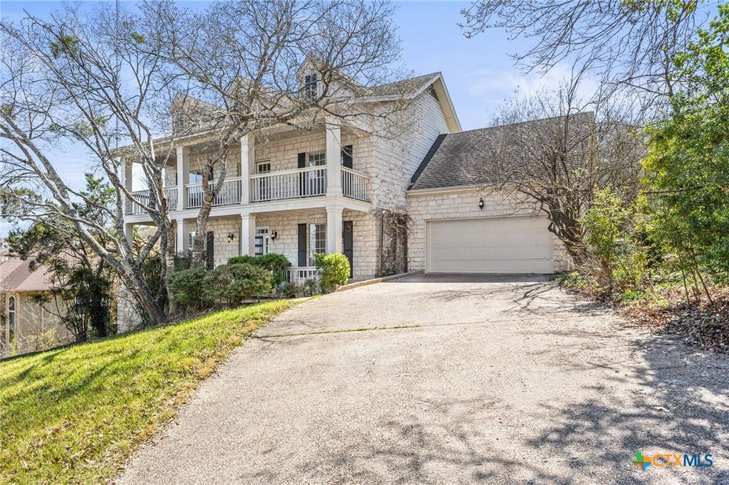 5901 Round Table Cove, Austin, TX 78746