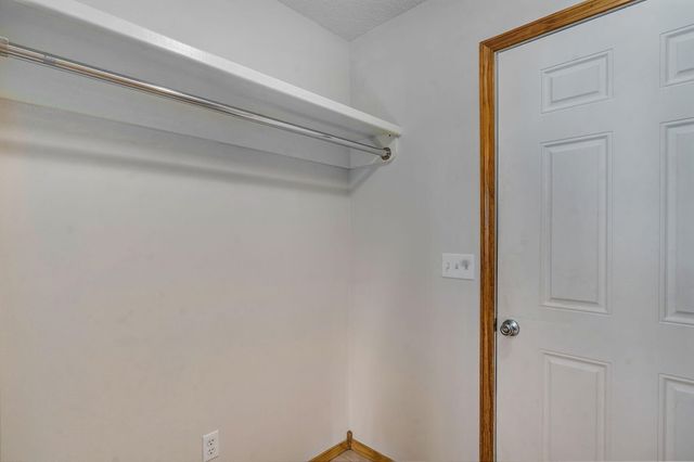 1104 E Eagle Rock Drive, Ozark, MO 65721