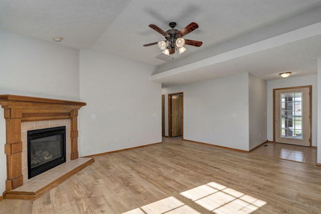 1104 E Eagle Rock Drive, Ozark, MO 65721