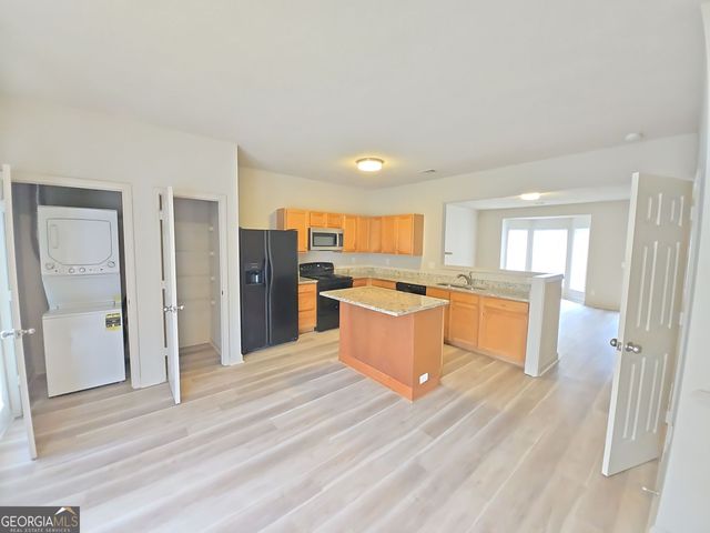 2671 Parkway Trail, Lithonia, GA 30058