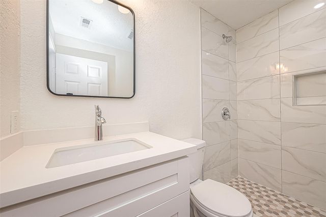 4726 Pease Street, Houston, TX 77023