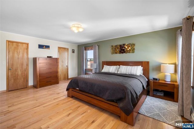 66 Roehrs Drive, Wallington, NJ 07057
