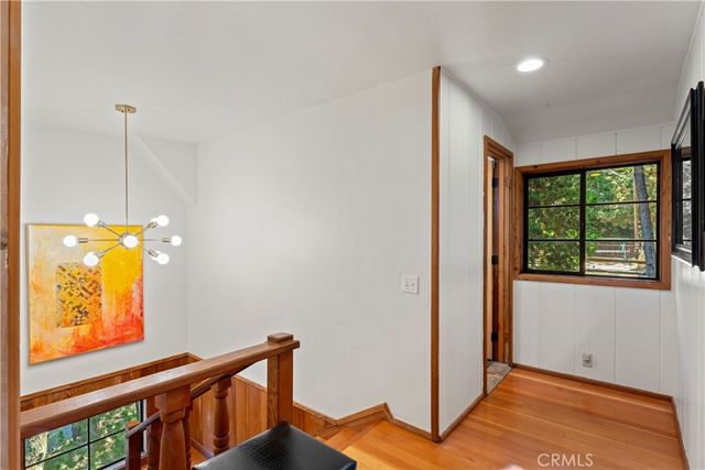 309 Castle Gate Road, Lake Arrowhead, CA 92352