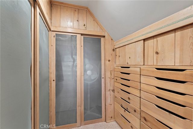 309 Castle Gate Road, Lake Arrowhead, CA 92352