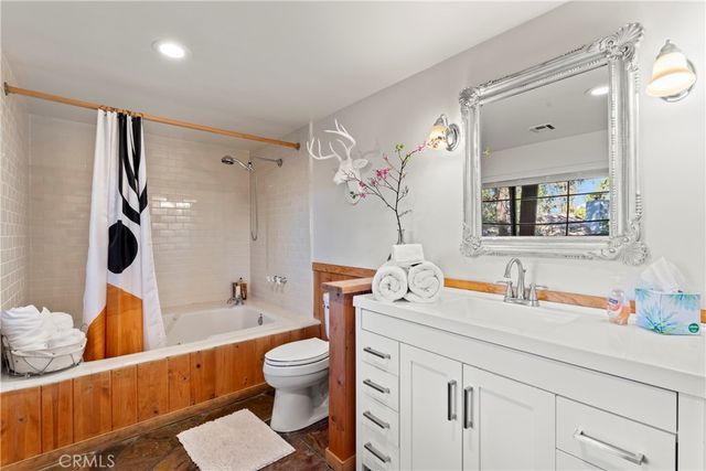 309 Castle Gate Road, Lake Arrowhead, CA 92352