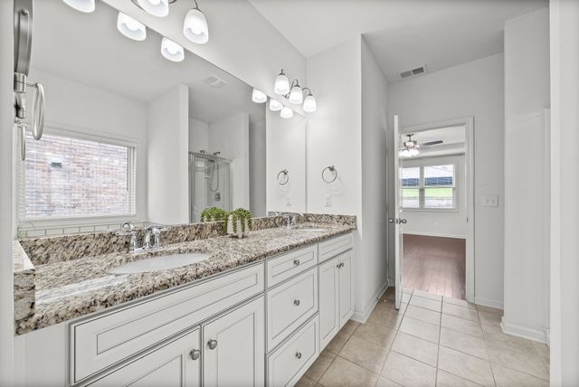 5817 Napa Valley Dr, Smyrna, TN 37167