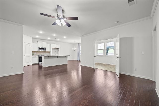 5817 Napa Valley Dr, Smyrna, TN 37167