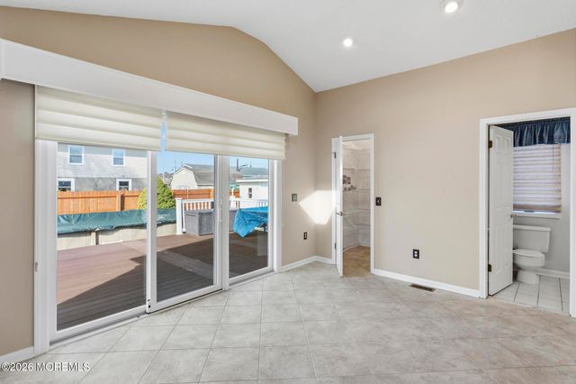 640 Beachwood Avenue, Toms River, NJ 08753